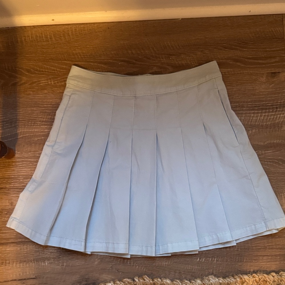 American Eagle Women's Light Blue Pleated Skirt